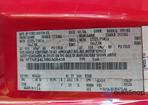 2006 Ford E-250 Commercial/Recreational z USA, uszkodzony, nr VIN 1FTNE24L16DA08438